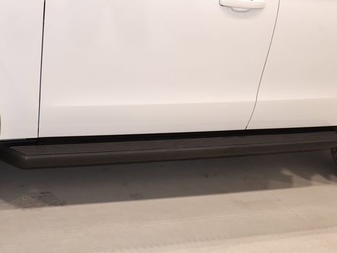 New 2026 Ford Expedition Active image 46