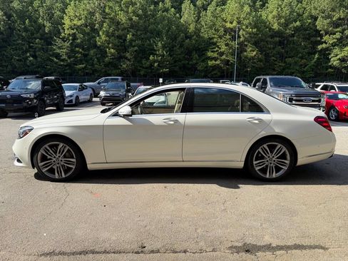 Used 2019 Mercedes-Benz S 560 Sedan image 4