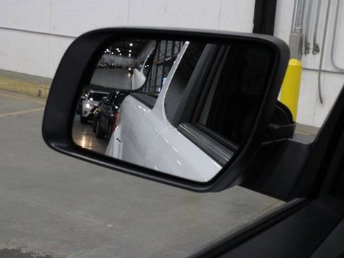 Used 2021 Ford Ranger XL image 29