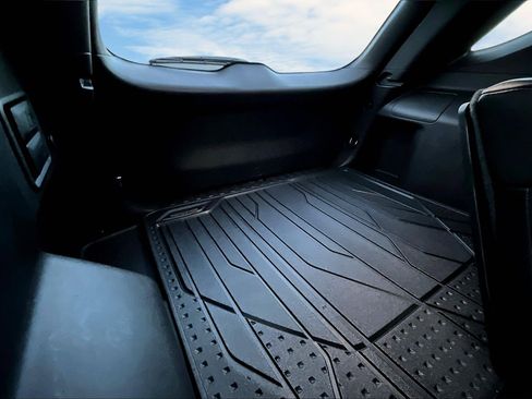 Used 2023 Chevrolet Equinox RS image 17