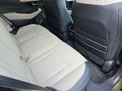 Certified 2025 Subaru Outback Limited image 11