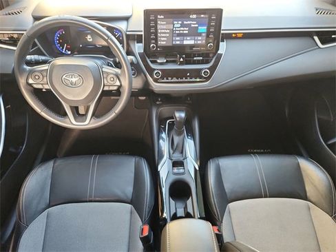 Used 2019 Toyota Corolla XSE image 19