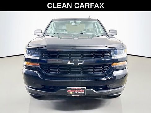 Used 2018 Chevrolet Silverado 1500 Custom w/ Custom Value Package image 4