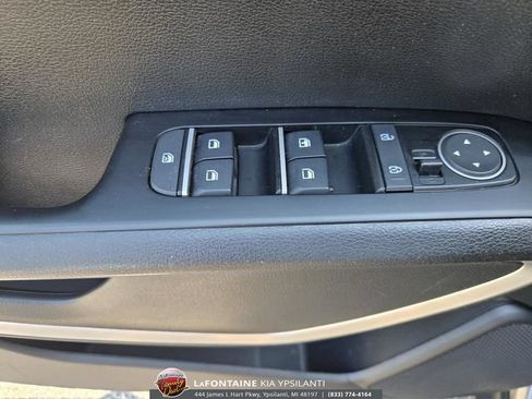 Certified 2024 Kia Soul LX w/ Option Group 015 FWD image 15