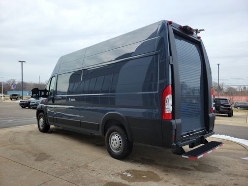 Used 2024 RAM ProMaster 3500 image 3