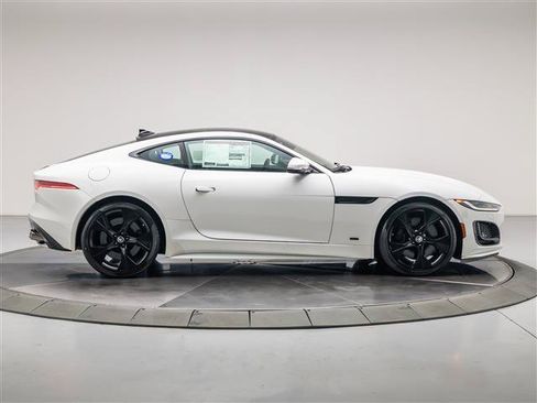 Certified 2024 Jaguar F-TYPE Coupe AWD image 6