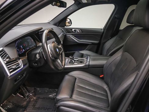 Used 2022 BMW X5 xDrive40i w/ M Sport Package AWD/4WD image 19