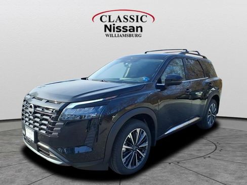 New 2026 Nissan Pathfinder Platinum image 1