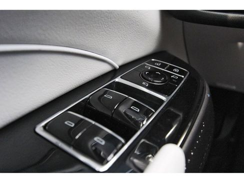 New 2026 Cadillac Lyriq Luxury image 15