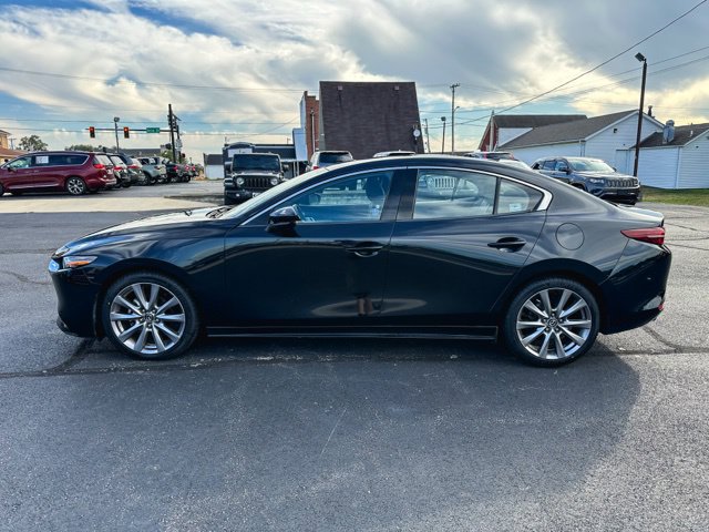 Used 2019 MAZDA MAZDA3 Sedan w/ Premium Package FWD image 4