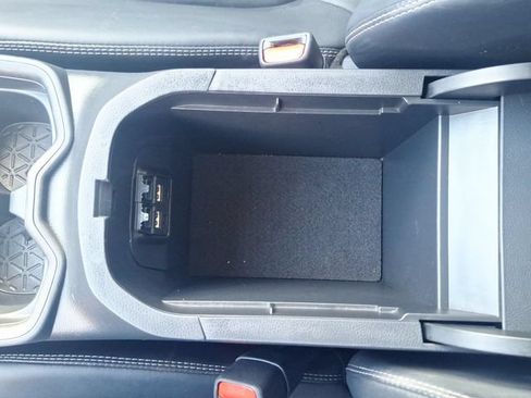 Used 2019 Toyota RAV4 XLE Premium w/ Advanced Technology Package FWD image 25