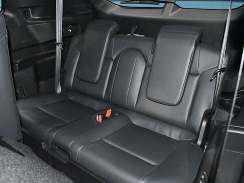 Used 2024 Mitsubishi Outlander Ralliart image 24