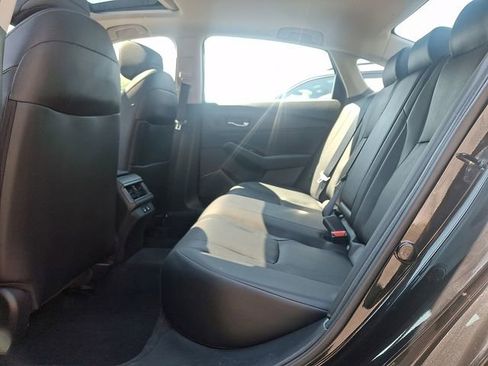 Certified 2023 Honda Accord Touring image 10