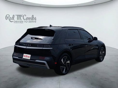 Used 2025 Hyundai Ioniq 5 SEL image 5