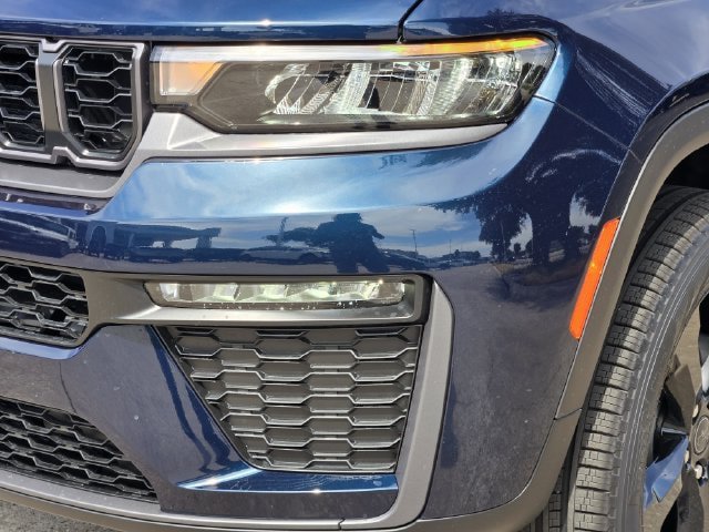 New 2027 Jeep Grand Cherokee Limited AWD/4WD image 5