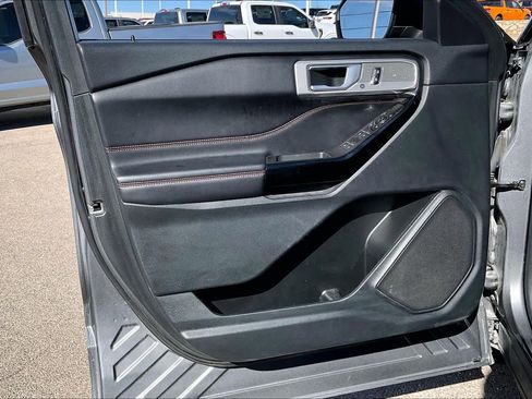 Certified 2023 Ford Explorer ST-Line image 20