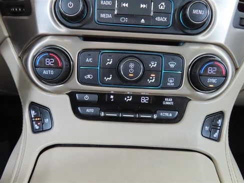 Used 2017 GMC Yukon Denali w/ Open Road Package image 32