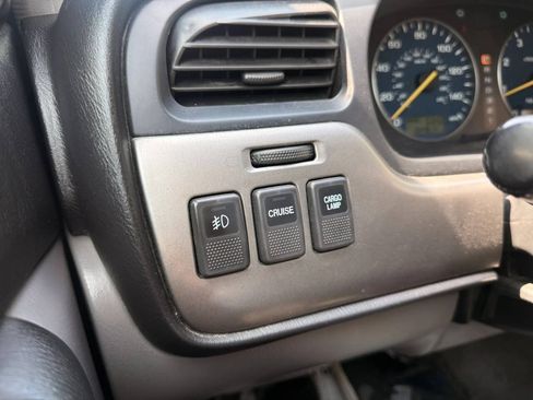 Used 2006 Subaru Baja Turbo w/ Bed Cargo Group AWD/4WD image 17