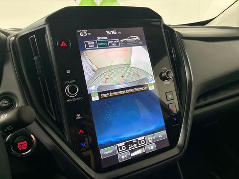 Used 2025 Subaru Crosstrek 2.5i Limited w/ Crosstrek Mirror Package image 31