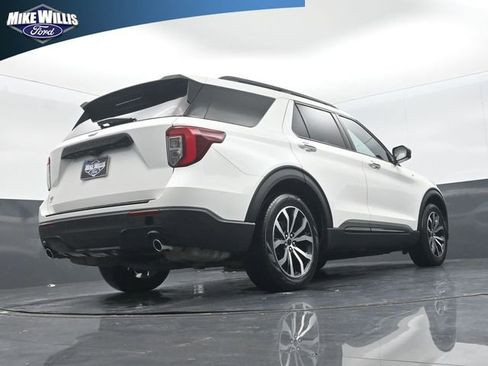 Used 2022 Ford Explorer ST-Line RWD image 23