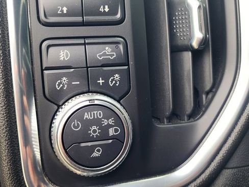 Used 2023 GMC Sierra 2500 SLT w/ SLT Premium Package AWD/4WD image 26
