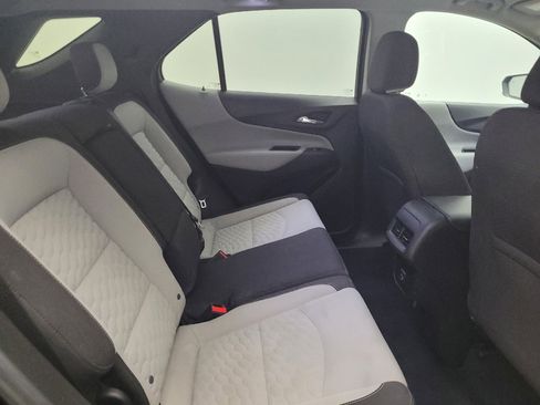 Used 2019 Chevrolet Equinox LT image 19