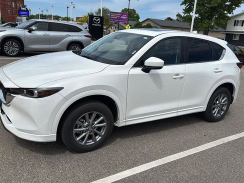 Used 2024 MAZDA CX-5 AWD 2.5 S w/ Preferred Package image 5