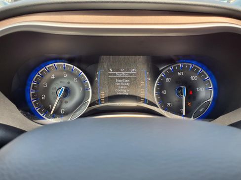 Certified 2023 Chrysler Voyager LX FWD image 15