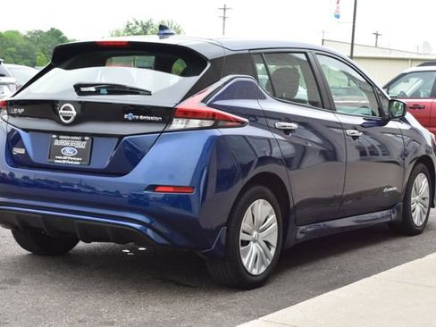 Used 2019 Nissan Leaf S w/ S Charge Package FWD image 9