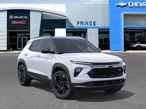 New 2026 Chevrolet TrailBlazer RS w/ Driver Confidence Package FWD image 31