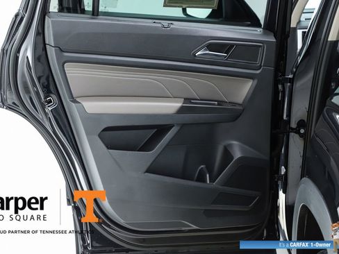 Used 2022 Volkswagen Atlas SE image 55