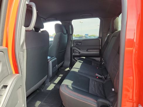 Used 2025 Nissan Frontier PRO-4X w/ Tow Package image 12