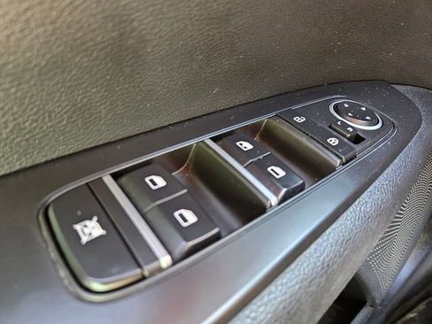 Used 2023 Kia Forte LXS w/ LXS Technology Package FWD image 30