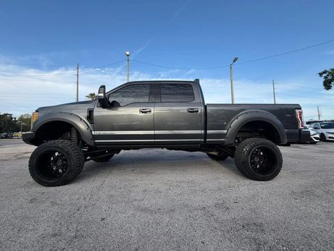 Used 2018 Ford F250 XLT w/ XLT Premium Package AWD/4WD image 22