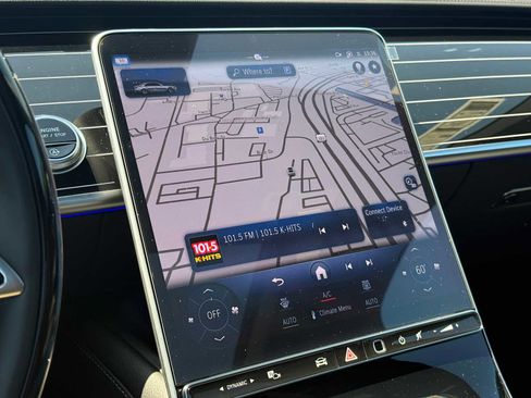 Used 2024 Mercedes-Benz S 500 4MATIC image 22