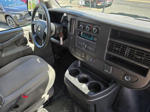 Used 2023 Chevrolet Express 3500 LS RWD image 11