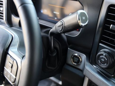 Used 2025 Ford F250 Platinum image 25