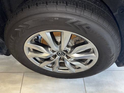 Used 2018 MAZDA CX-9 Touring image 9