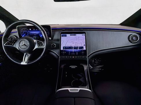 Certified 2023 Mercedes-Benz EQE 500 4MATIC Sedan image 5