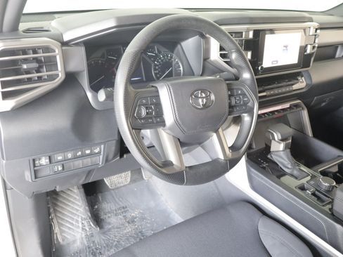 Used 2025 Toyota Tundra SR5 w/ SR5 Convenience Package AWD/4WD image 12