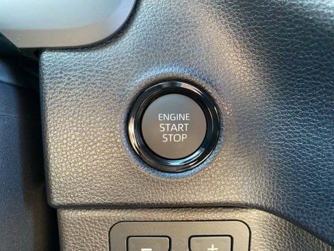 New 2026 Toyota Tundra SR5 image 9