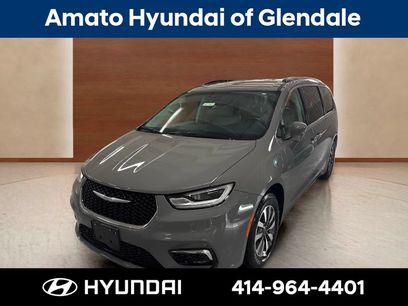 Used 2021 Chrysler Pacifica Touring-L