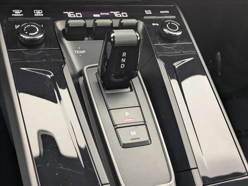 Used 2025 Porsche 911 Carrera image 12