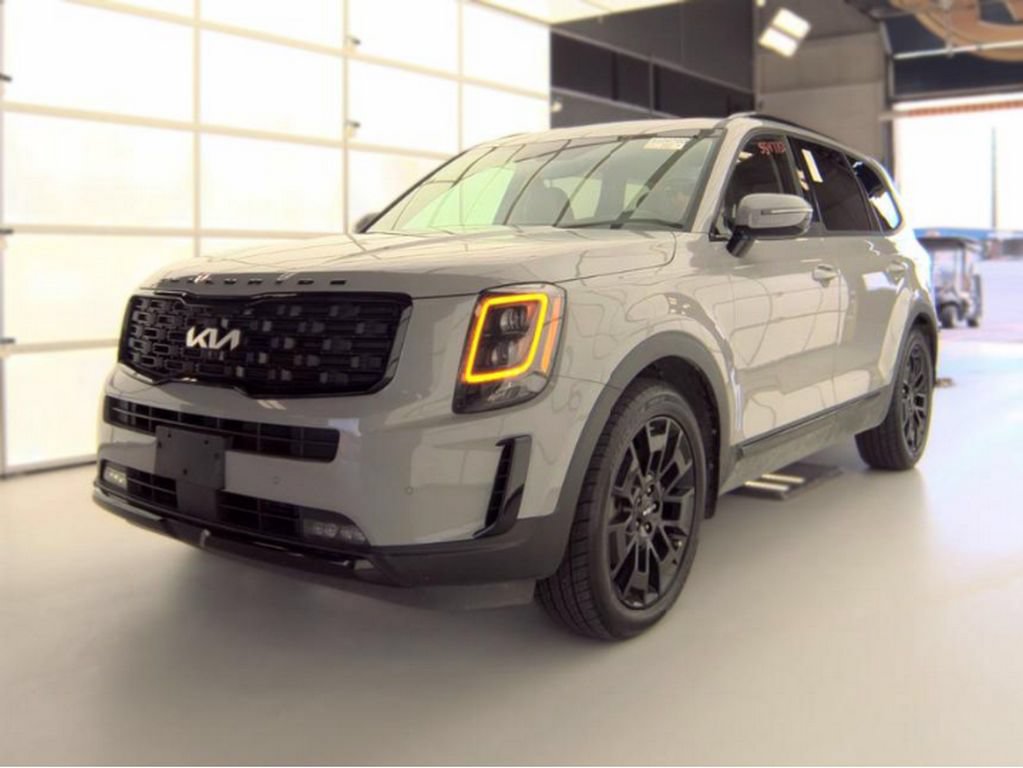 Used 2022 Kia Telluride SX AWD/4WD image 2