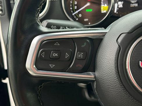 Used 2022 Jeep Wrangler Unlimited Sahara w/ Cold Weather Group image 24