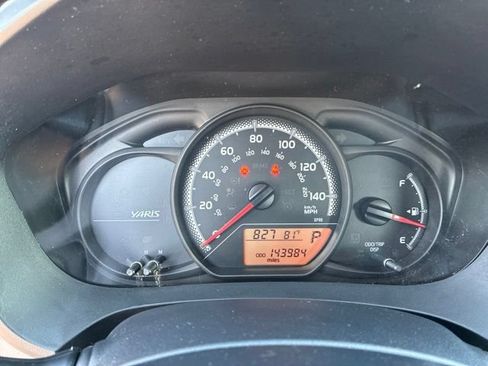 Used 2015 Toyota Yaris L FWD image 16