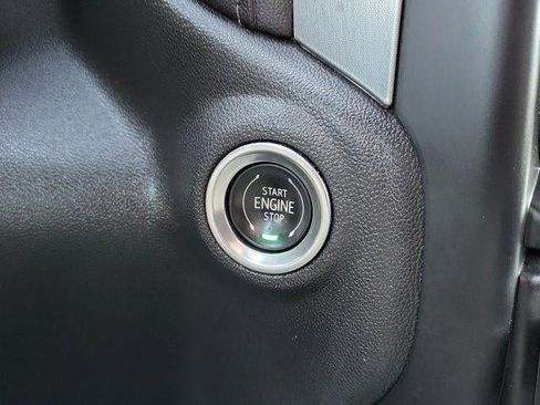 Used 2021 GMC Sierra 1500 Elevation w/ Preferred Package image 21