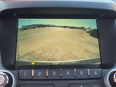 Used 2015 Chevrolet Equinox LT w/ Driver Convenience Package image 18