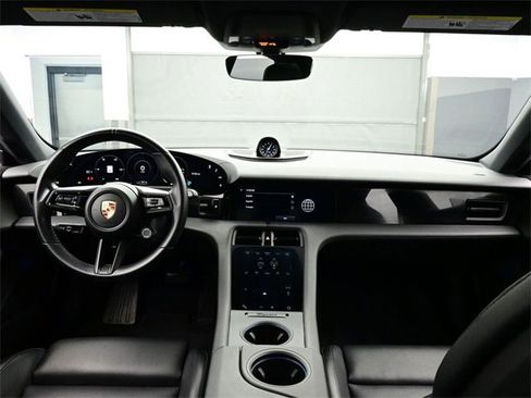 Used 2023 Porsche Taycan w/ Premium Package image 20