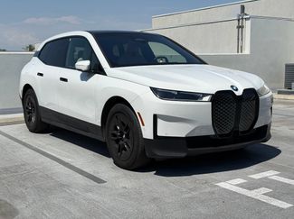 Used 2024 BMW iX xDrive50 AWD/4WD video 1